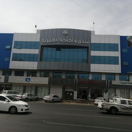 Al Aziziyah Hotel&suites Khamis Mushait Esterno foto